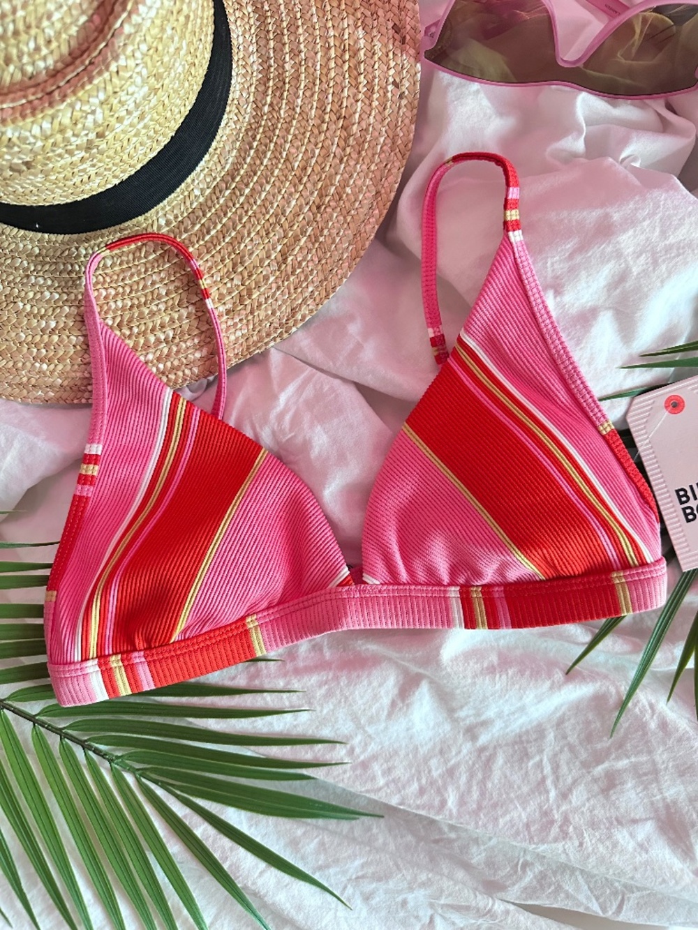 Billabong 🌺 Tanlines Hi Pt Fixed Triangle Bikini Top